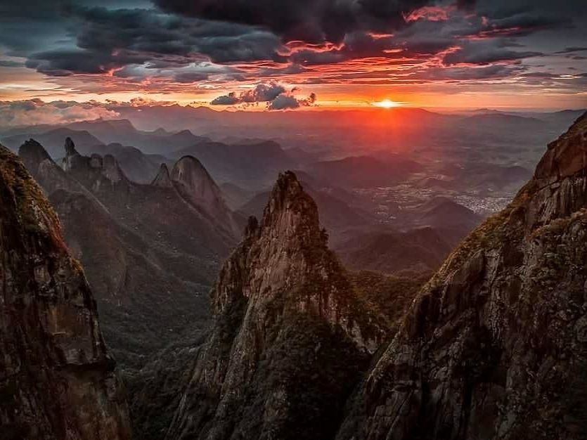 Serra dos órgãos, a travessia mais clássica do Brasil